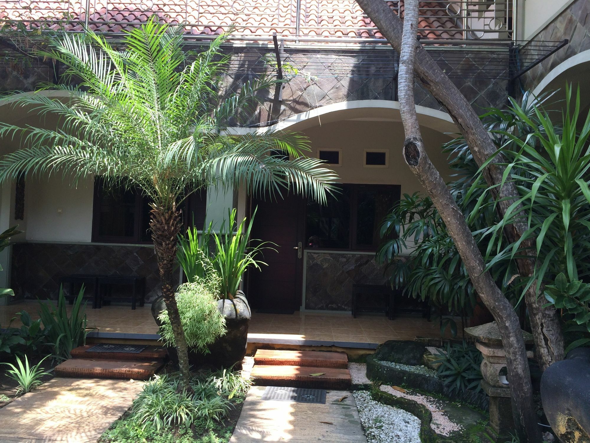 Crown Hotel Lombok Mataram Extérieur photo